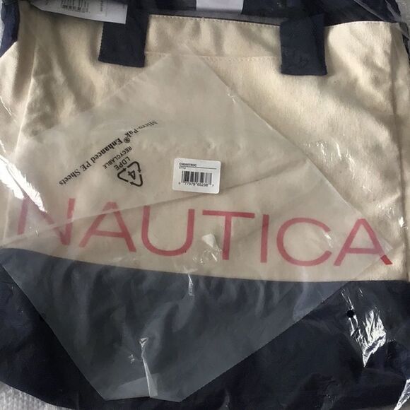 Nautica Navy Cream Canvas Tote NEW - Picture 5 of 9